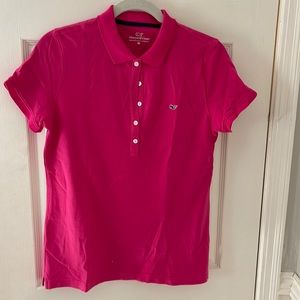 Vineyard Vine‘s women’s size medium pique polo shirt